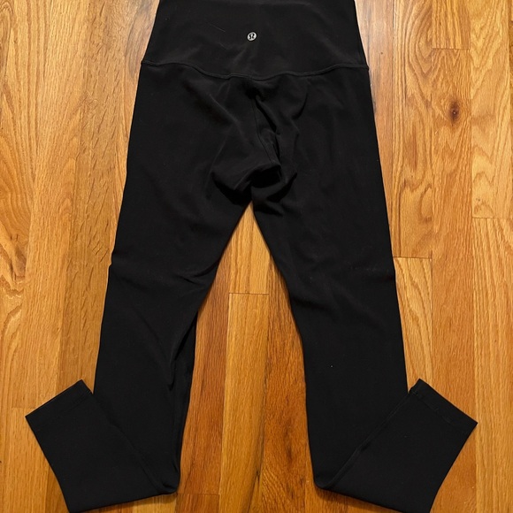 Lululemon Align High-Rise Pant 28” in Black 😊😃❤️🎁 - Picture 4 of 6